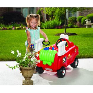 Little Tikes Spray Rescue Fire Truck