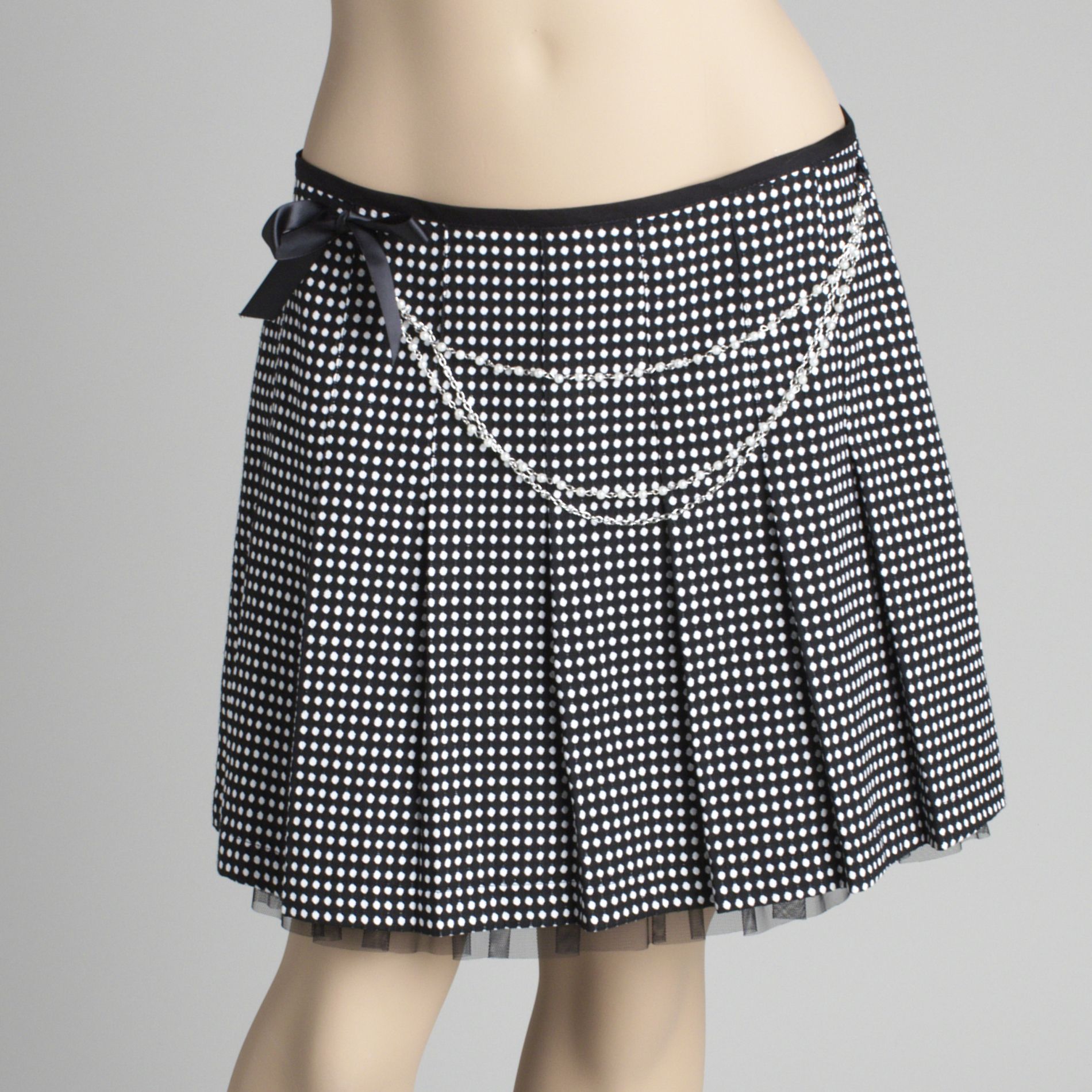 Wrapper Junior&#39;s Dot Pleated Skirt With Chain