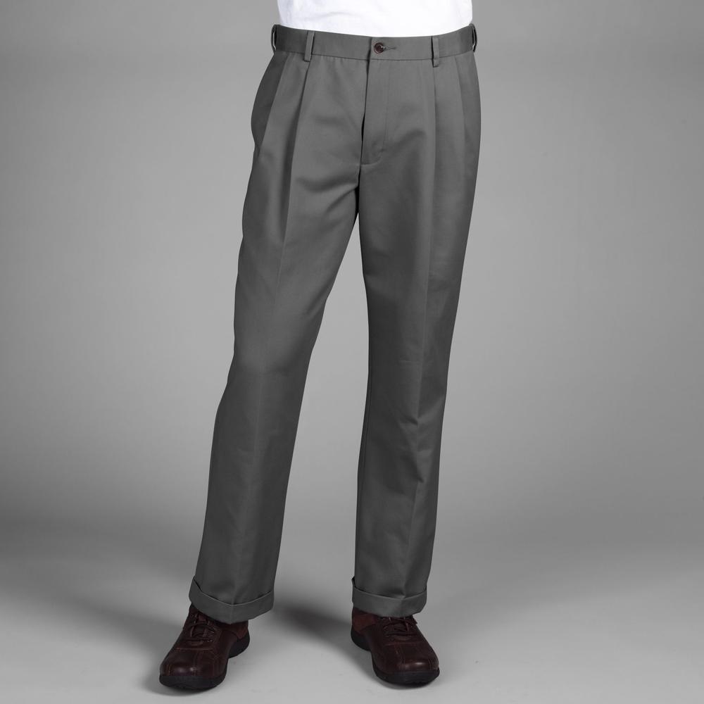 Dockers Men's Comfort Waist Khaki  D3 Classic Pleated Pants