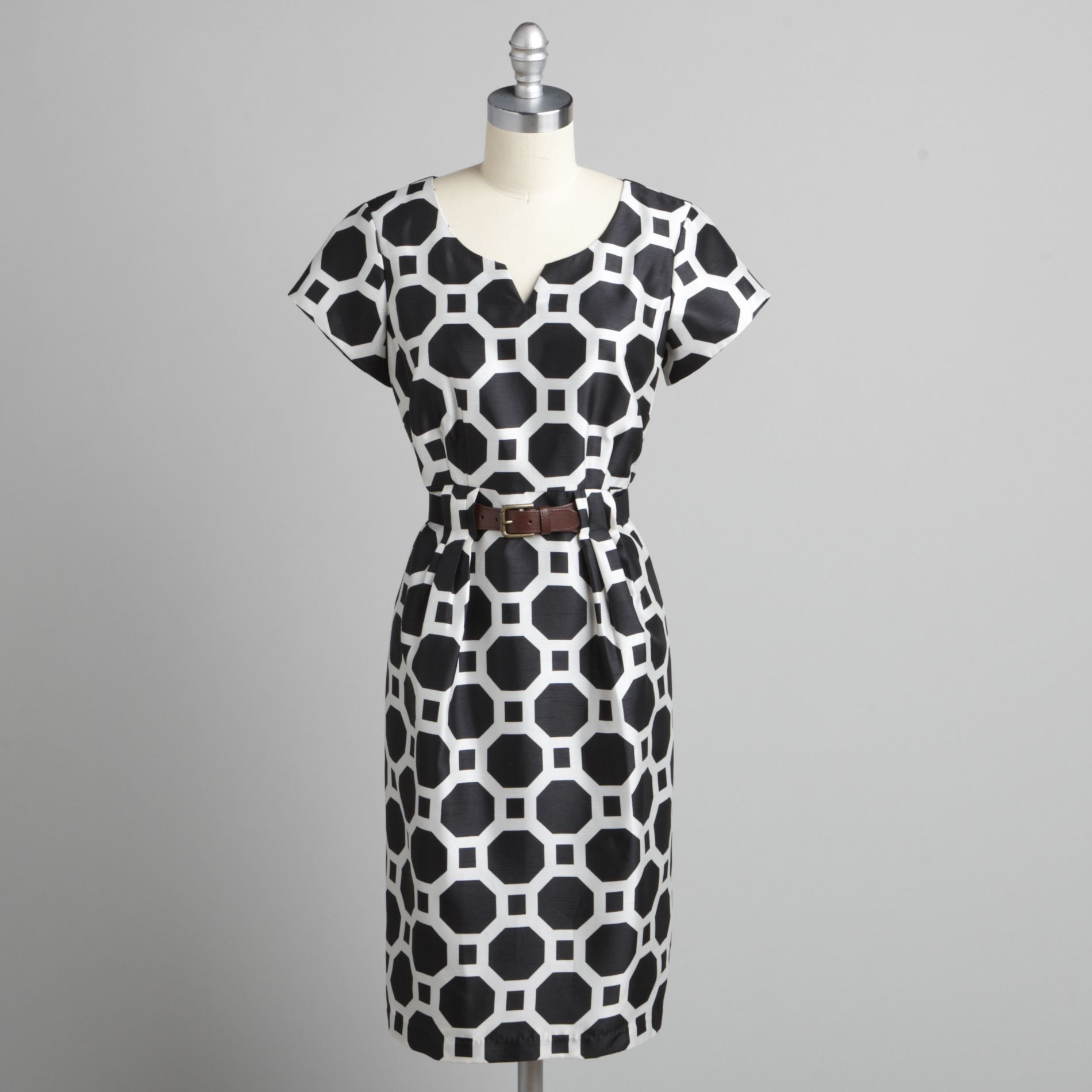 Robbie Bee Women's Geometric Print Dress
