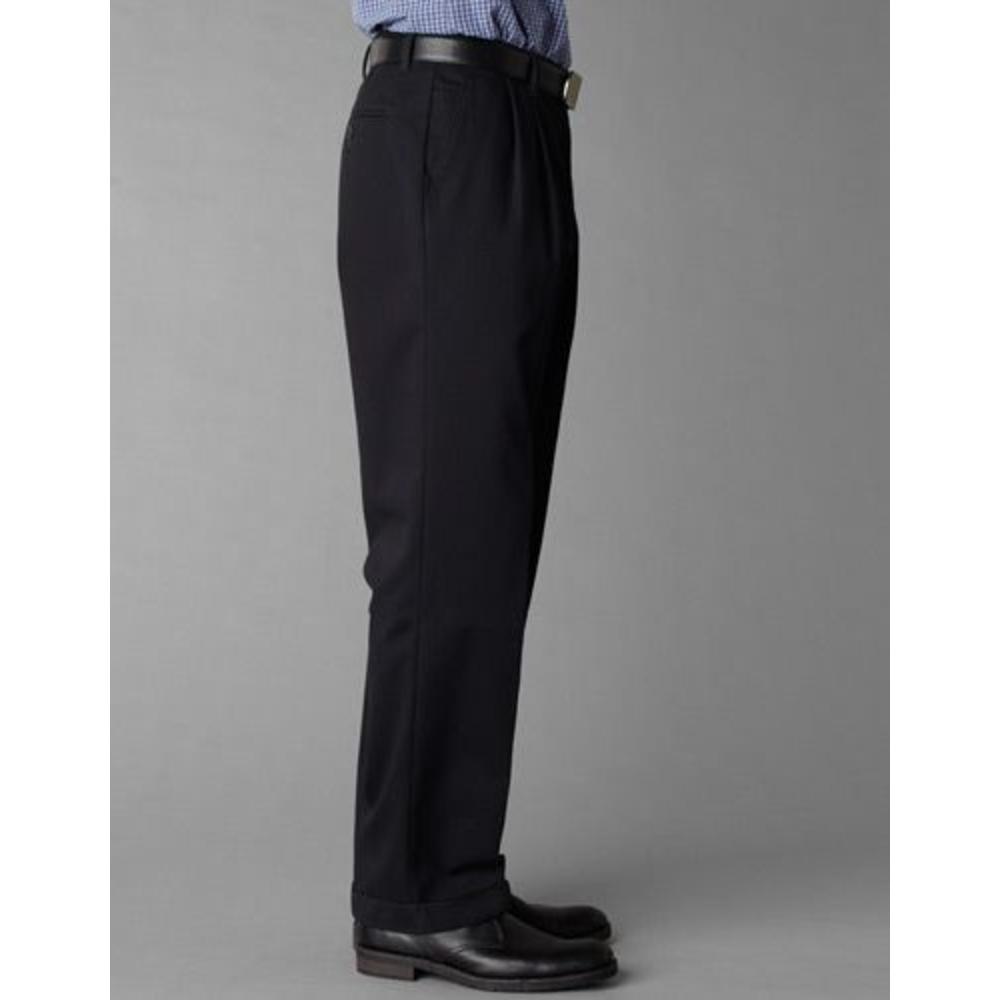 Dockers Men's Comfort Waist Khaki  D3 Classic Pleated Pants