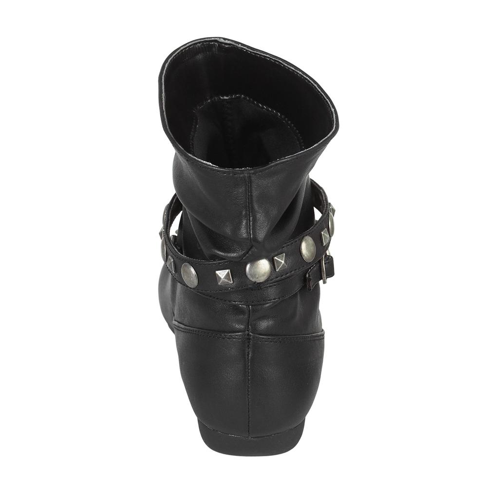 Bongo Women&#39;s Hektic Short Slouch Boot with Studs &#45; Black