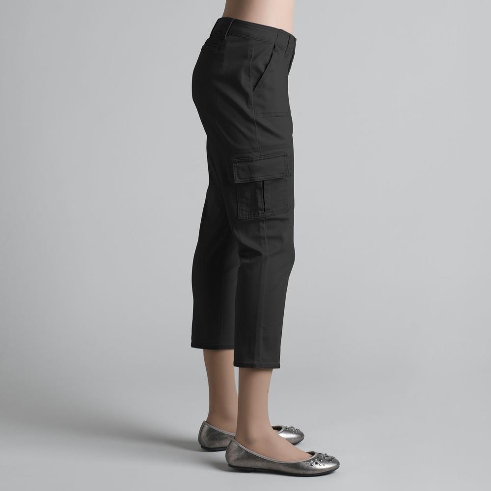 Covington Women&#39;s Petite Cropped Cargo Pants