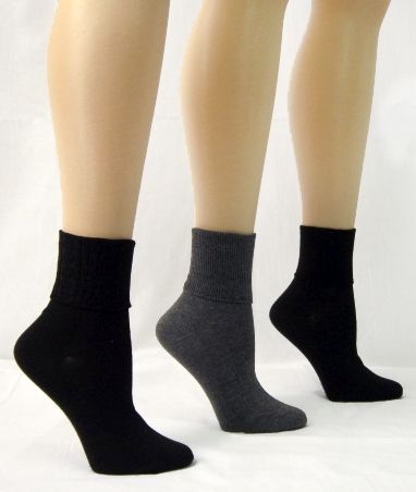Basic Editions Women's Turn Cuff Socks Three Pairs Solid