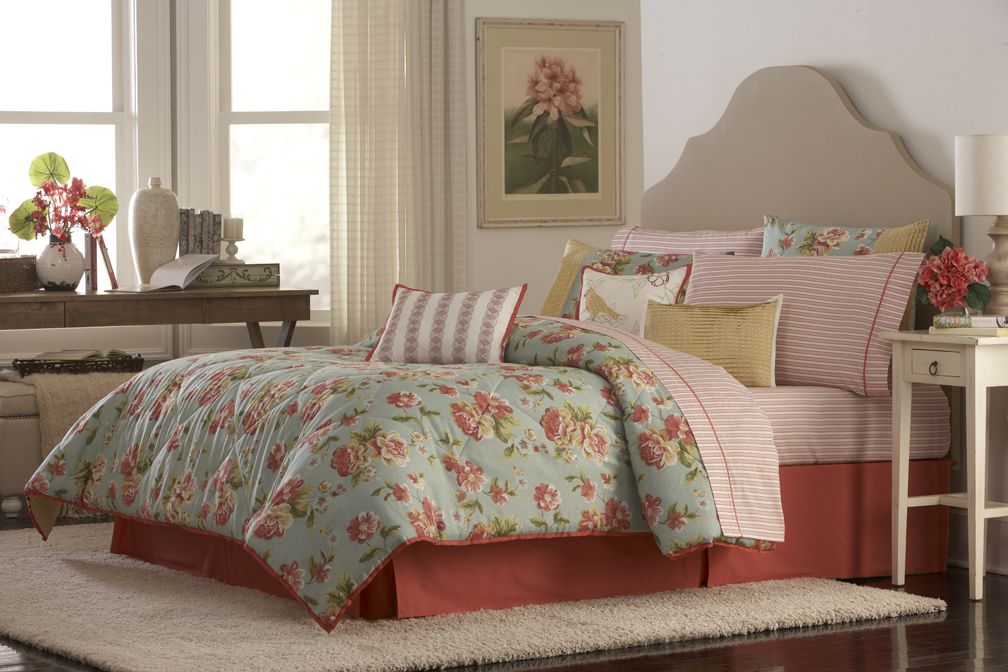 Country Living Bedding Collection - Annaleigh 4pc Comforter Set