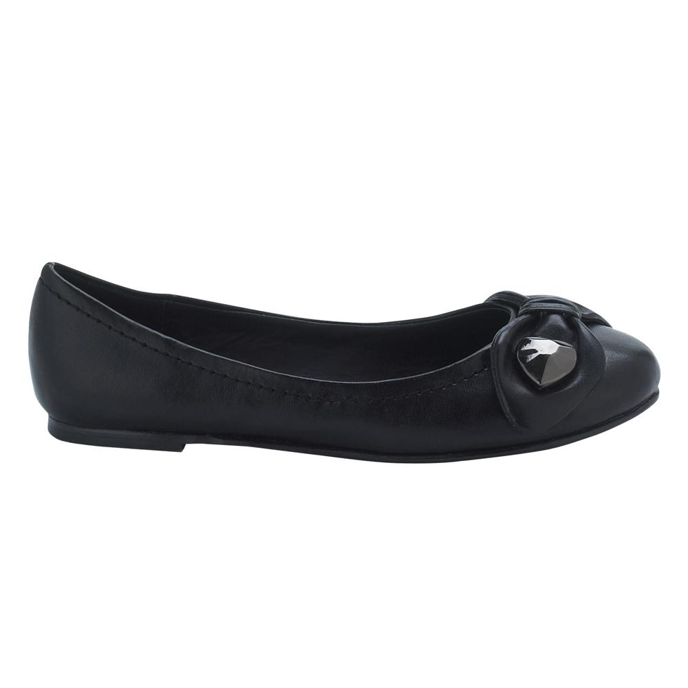 Soda Girls&#39; Agency Ballet Flat With Large Heart Button - Black
