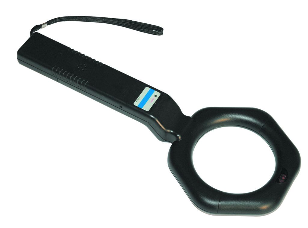 American Hawks Hand Held Metal Detector Security Check High Performance, Size: Small, Grey American Hawks Hand Held Metal Detector Security Check High Performance, Size: Small, Grey