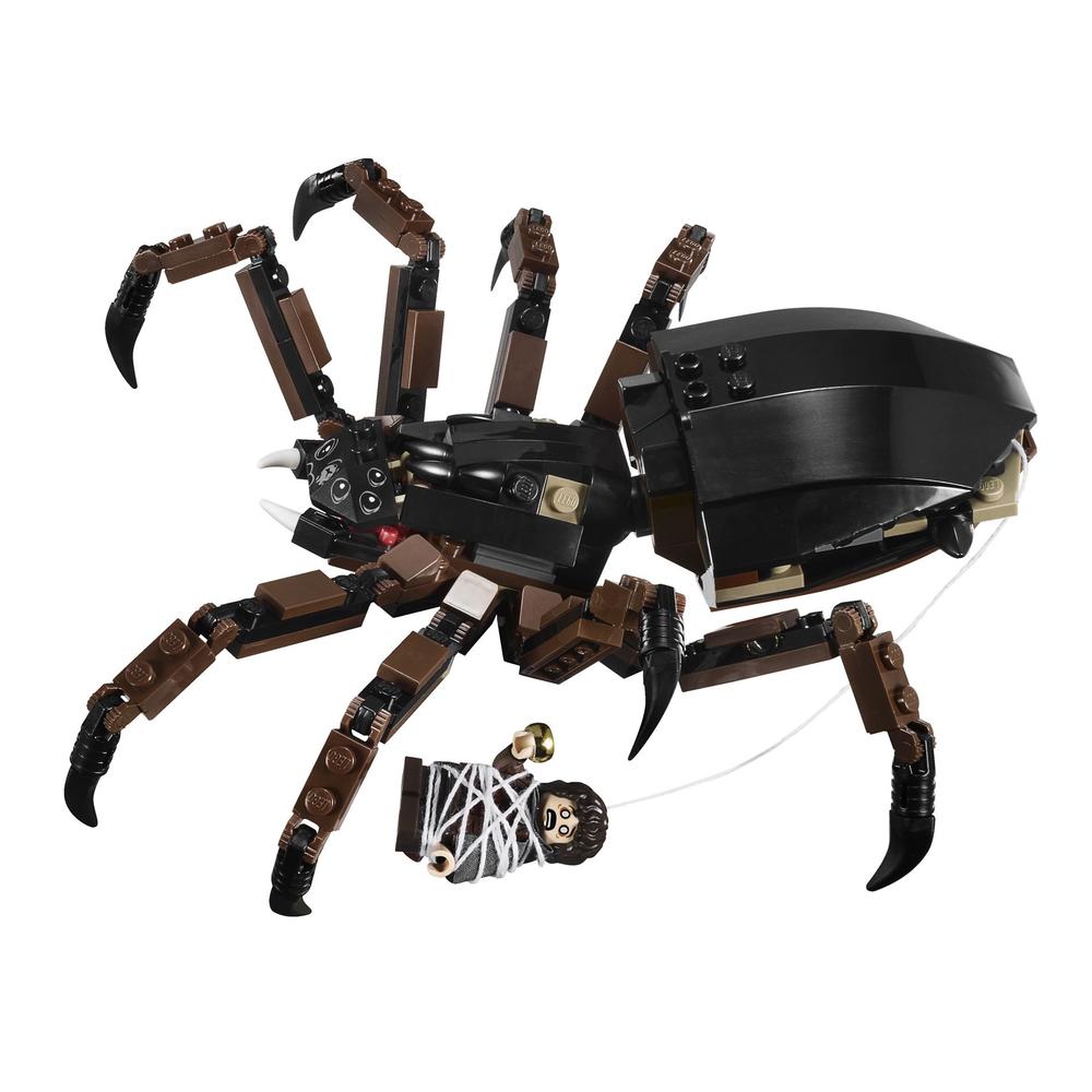 LEGO Lord of the Rings&trade; Shelob&trade; Attacks #9470
