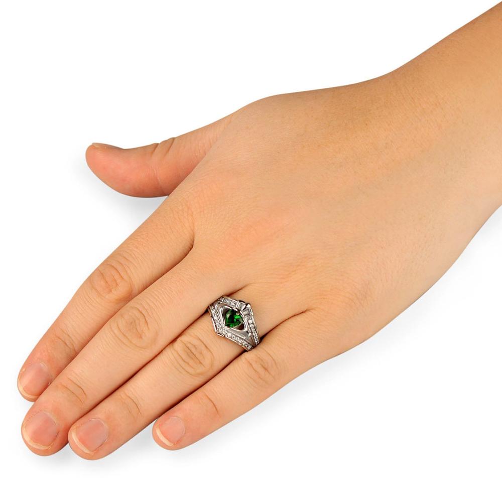 West Coast Jewelry Stainless Steel Claddagh Green Heart Cubic Zirconia Ring