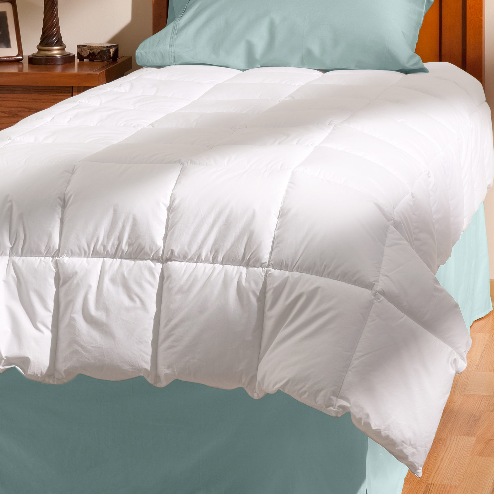 Allerease White Twin Cotton Comforter