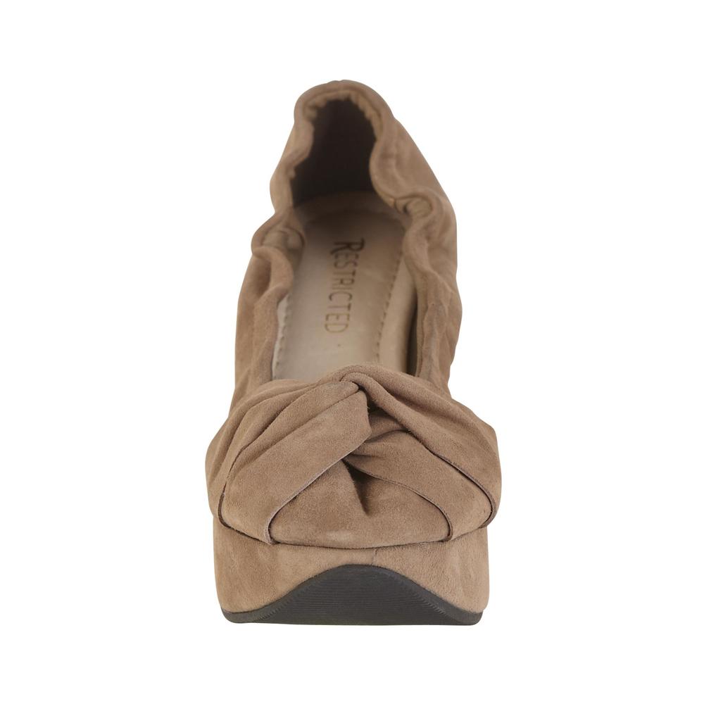 Restricted Women's Casual Wedge Shoe Della - Taupe