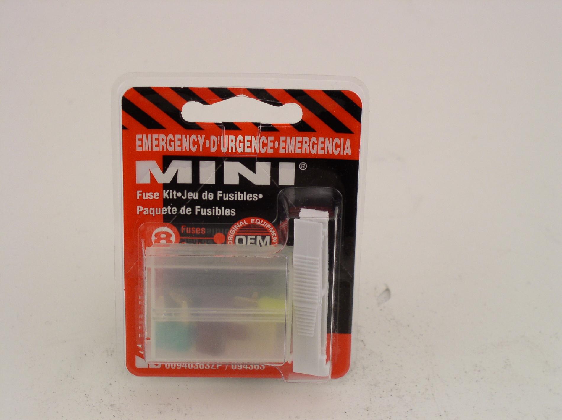 Mini ATO Fuse 8 pc Emergency kit with fuse extractor