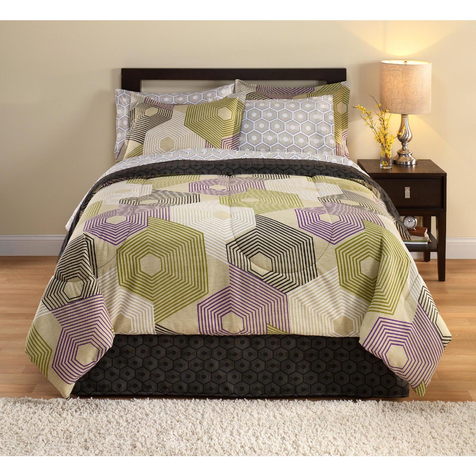 Essential Home Complete Bed Set Hexagon