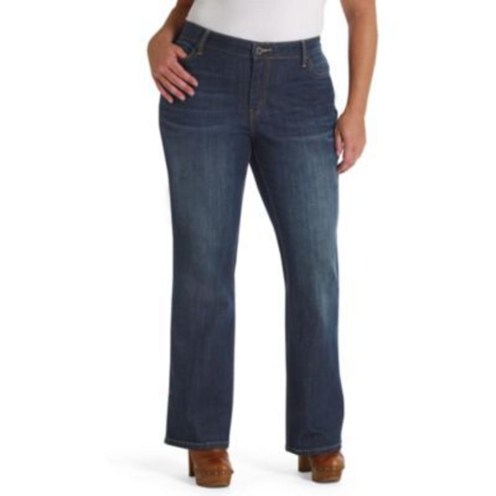 Levi's ® 590™ Women's Plus Fuller Waist Boot Cut Denim Jeans