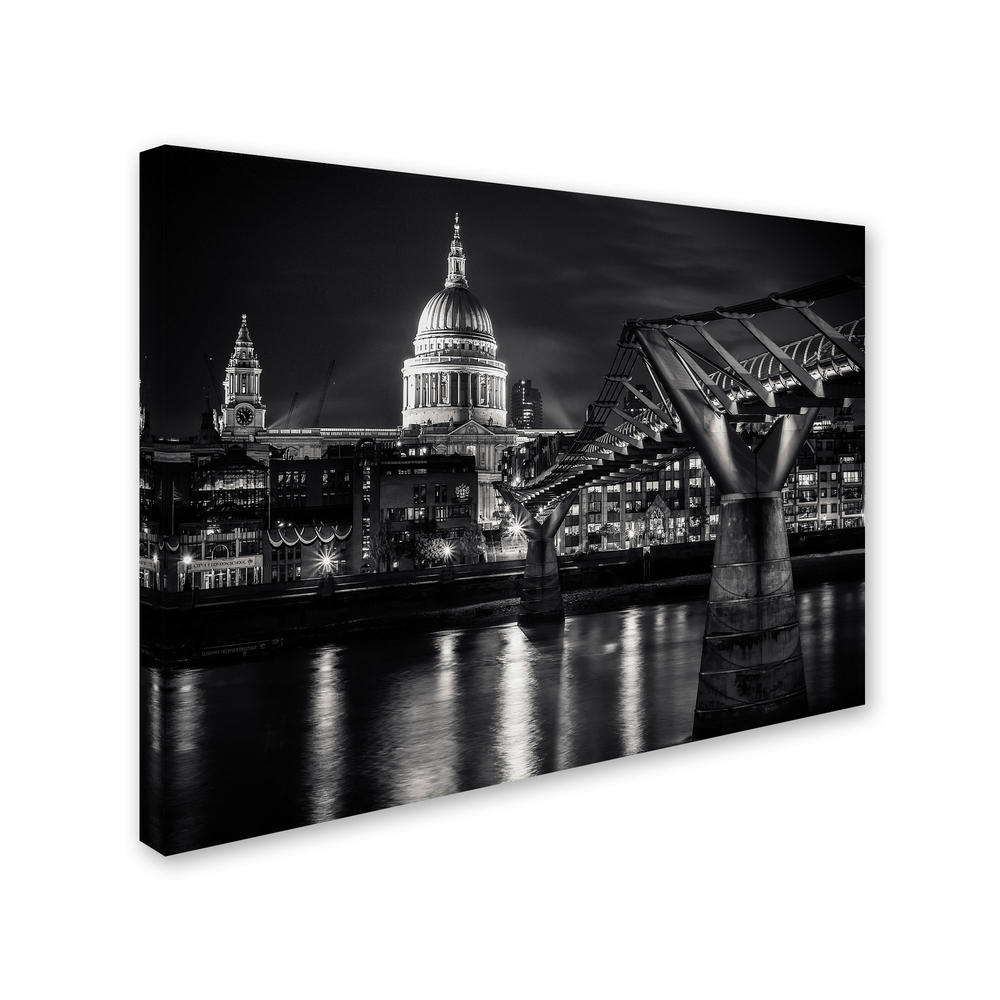 Trademark Global Giuseppe Torre 'Letters From London' 16 x 24 Canvas Art