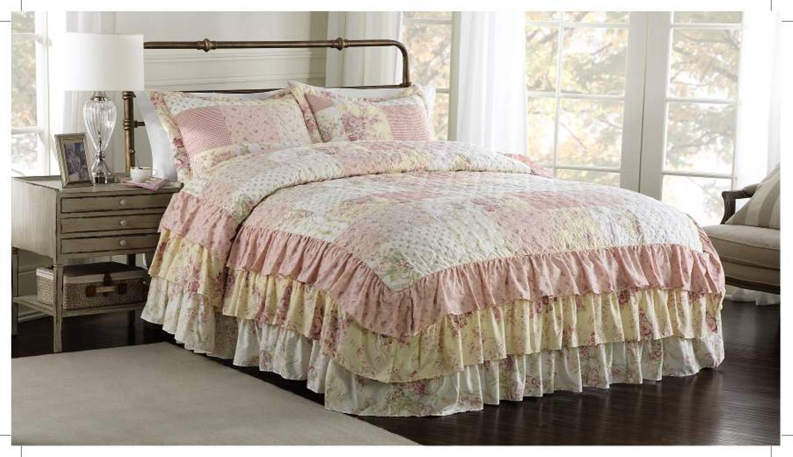 Cannon Abby Floral Quilted Comforter Set