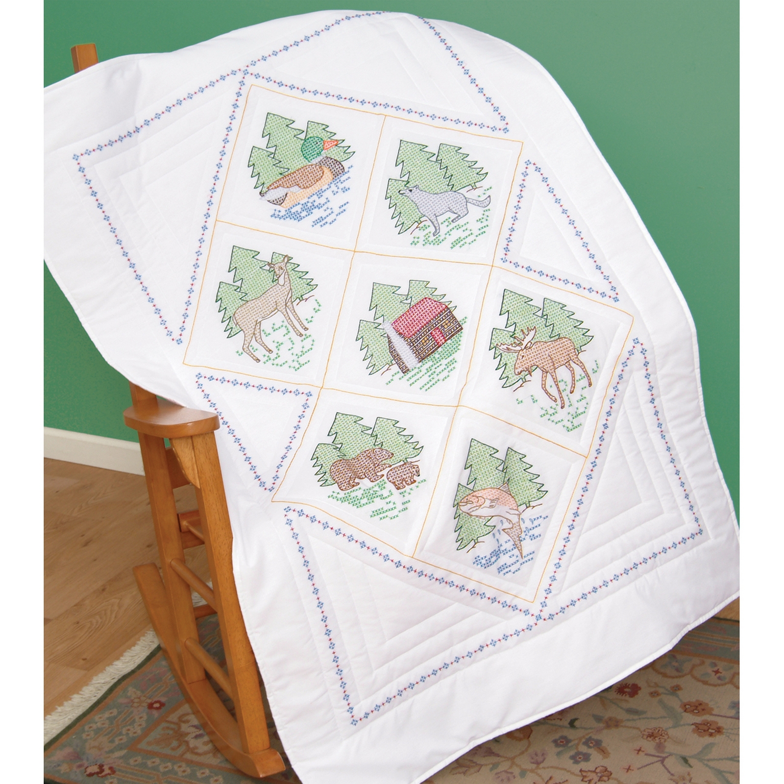 Stamped White Lap Quilt Top 38"X58"-Great Outdoors