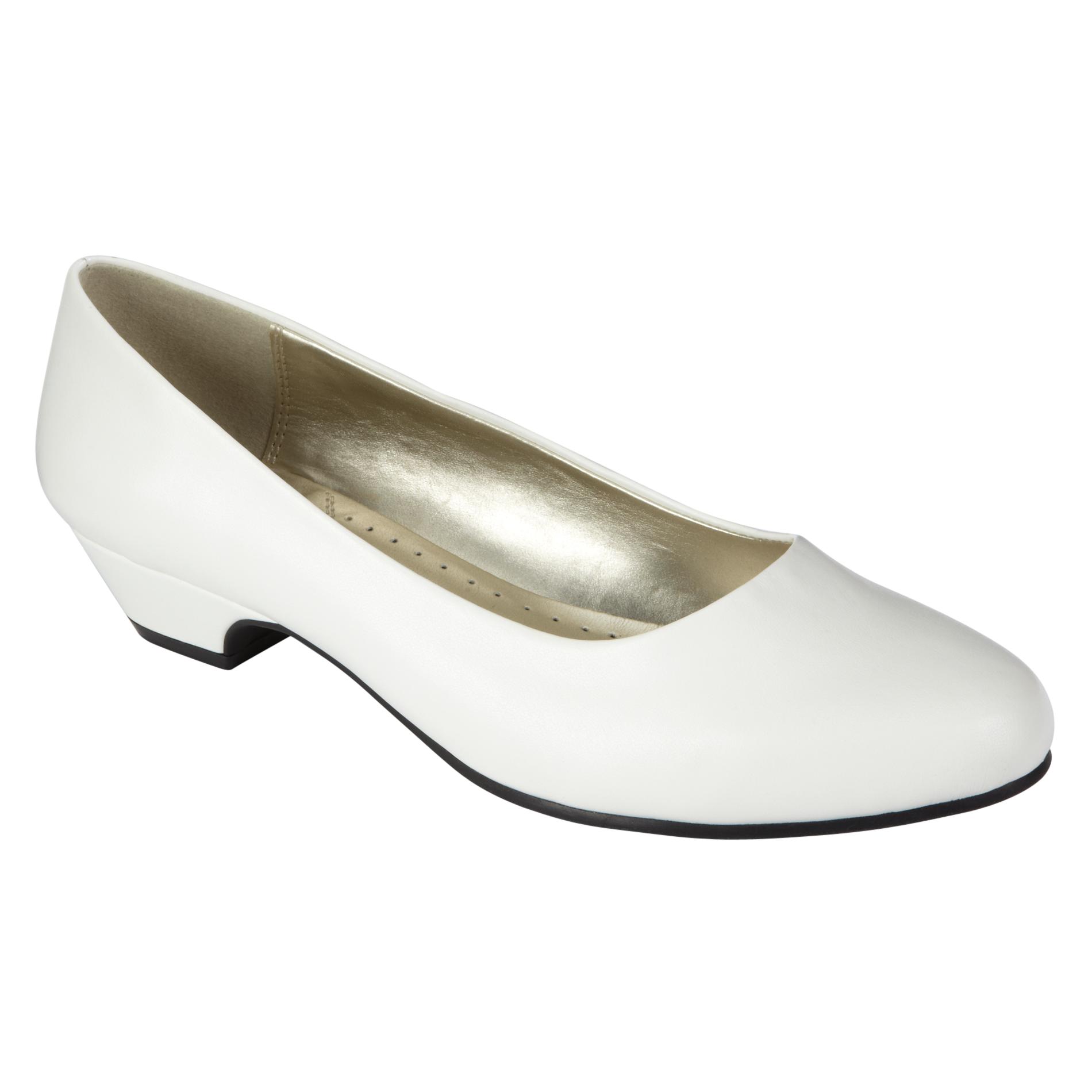 Basic Editions Women's Dress Shoe Renee Wide Width - White