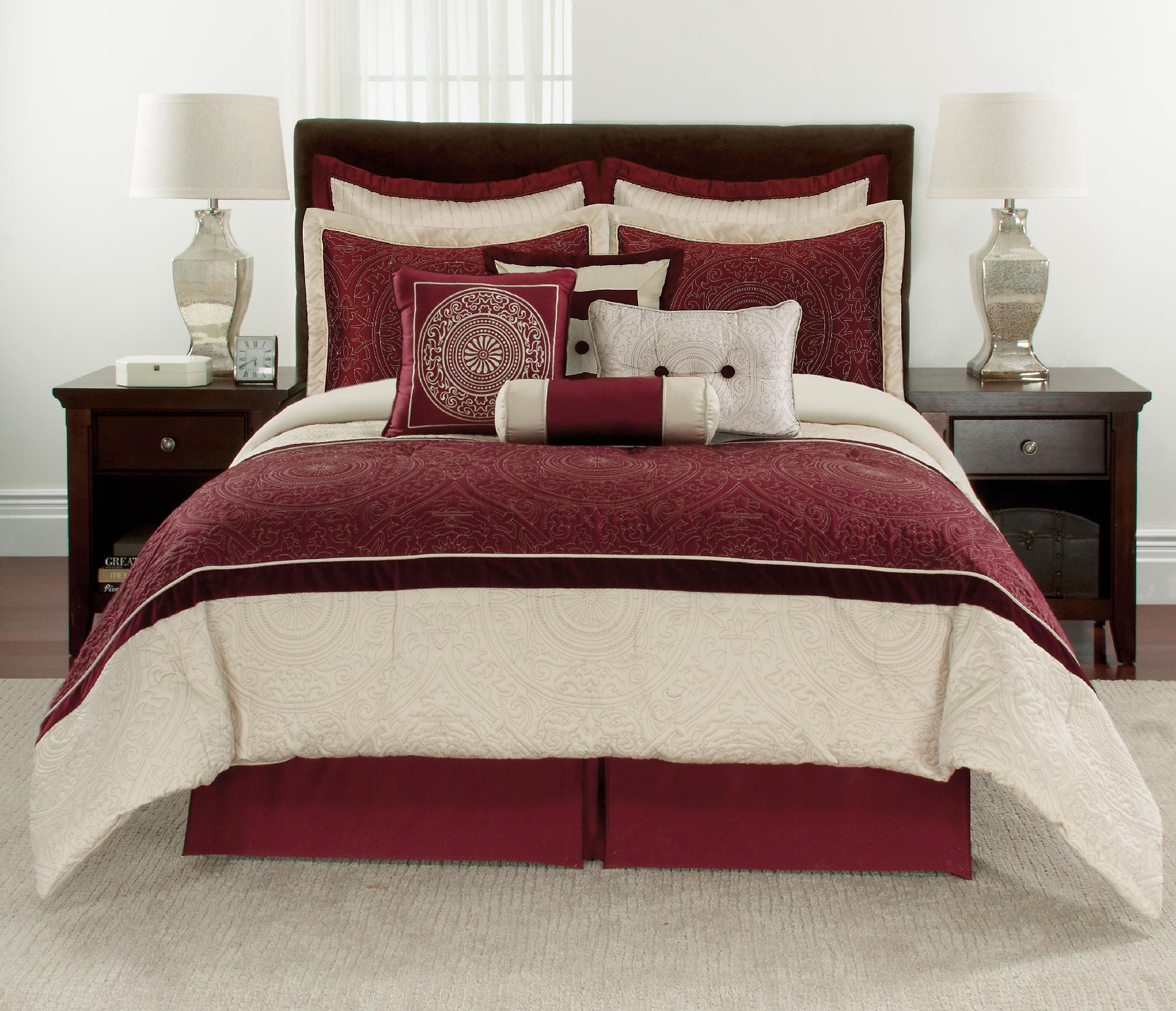 10 - Piece Comforter Set - Red