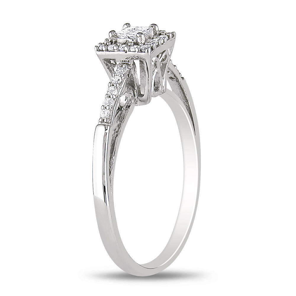 0.20 CTTW Princess and Round-Cut 10k White Gold Diamond Engagement Ring (G-H  I2-I3)