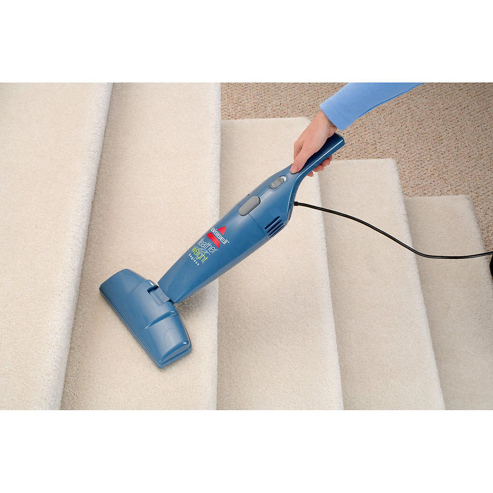 Bissell 3106Q FEATHERweight Convertible Bagless Vacuum