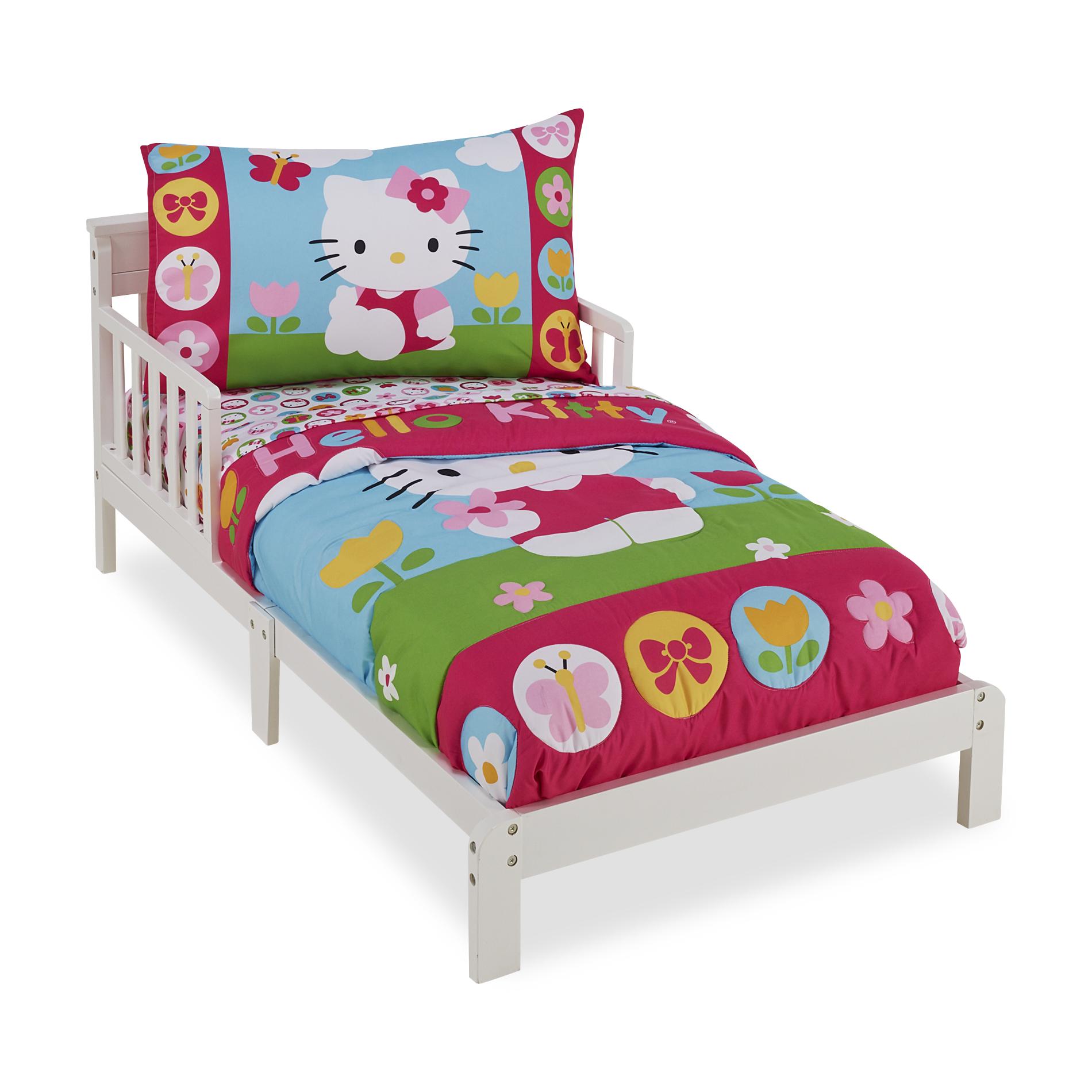 Hello Kitty 4 Piece Toddler s Bedding Set Hello Kitty 4 Piece Toddler s Bedding Set