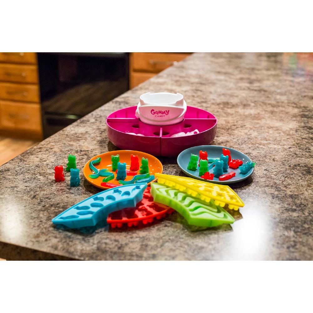 Nostalgia Electrics GCM600 Gummy Candy Maker