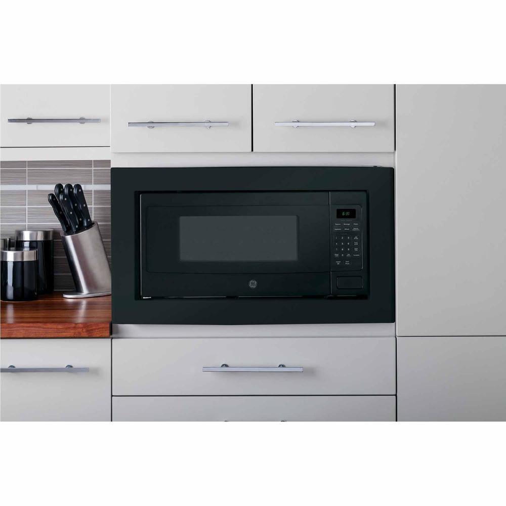 GE Profile Series PEM31DFBB 1.1 cu. ft. Countertop Microwave Oven Black
