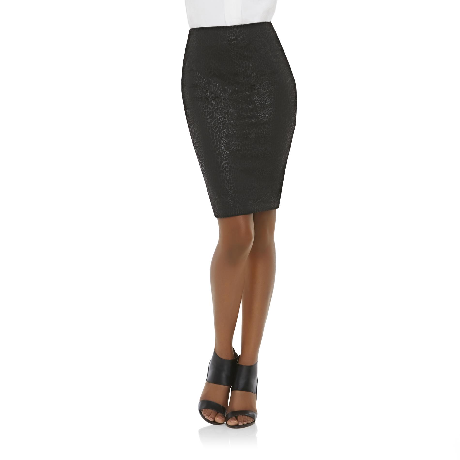 Kardashian Kollection Women's Pencil Skirt - Wavy Leopard