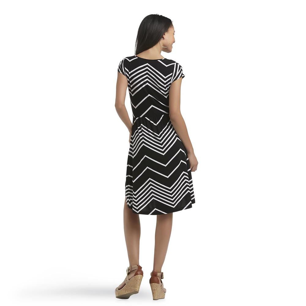Attention Women's High-Low Casual Dress - Chevron Striped