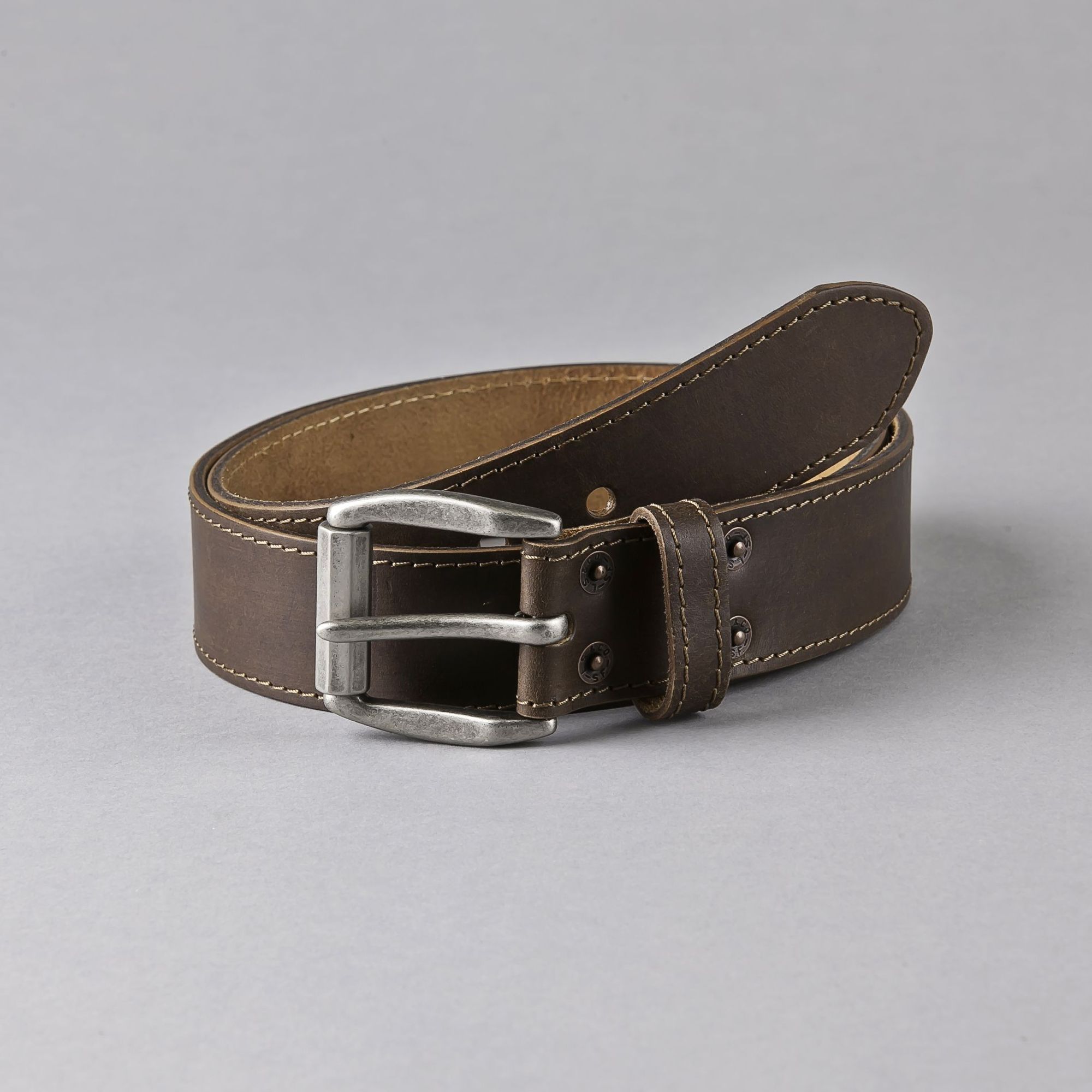 Levi's Men&#8217;s Belt Loop Stitched Riveted - Brown