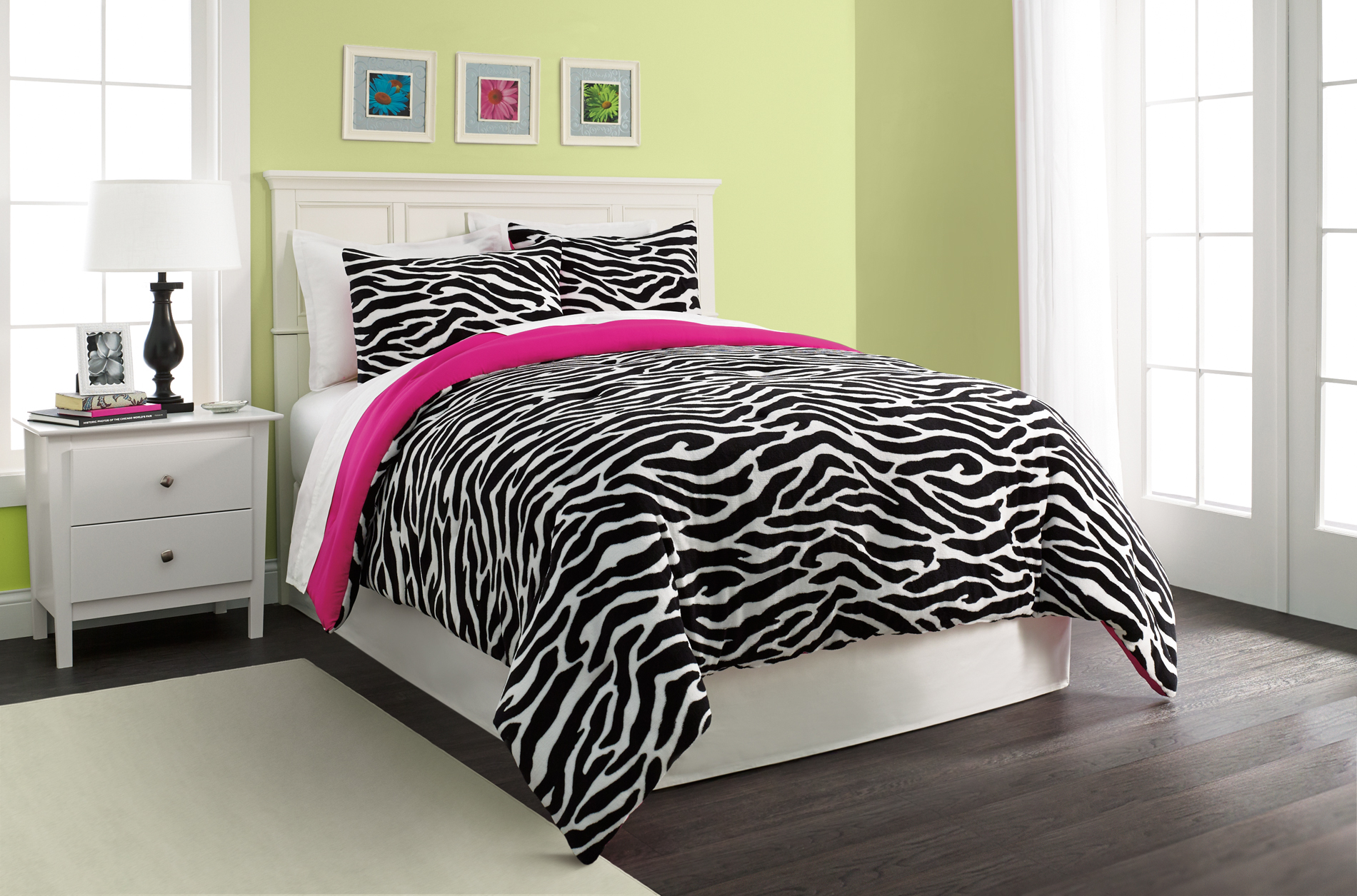 Colormate Plush Zebra Pink Reversible Comforter Mini-Set