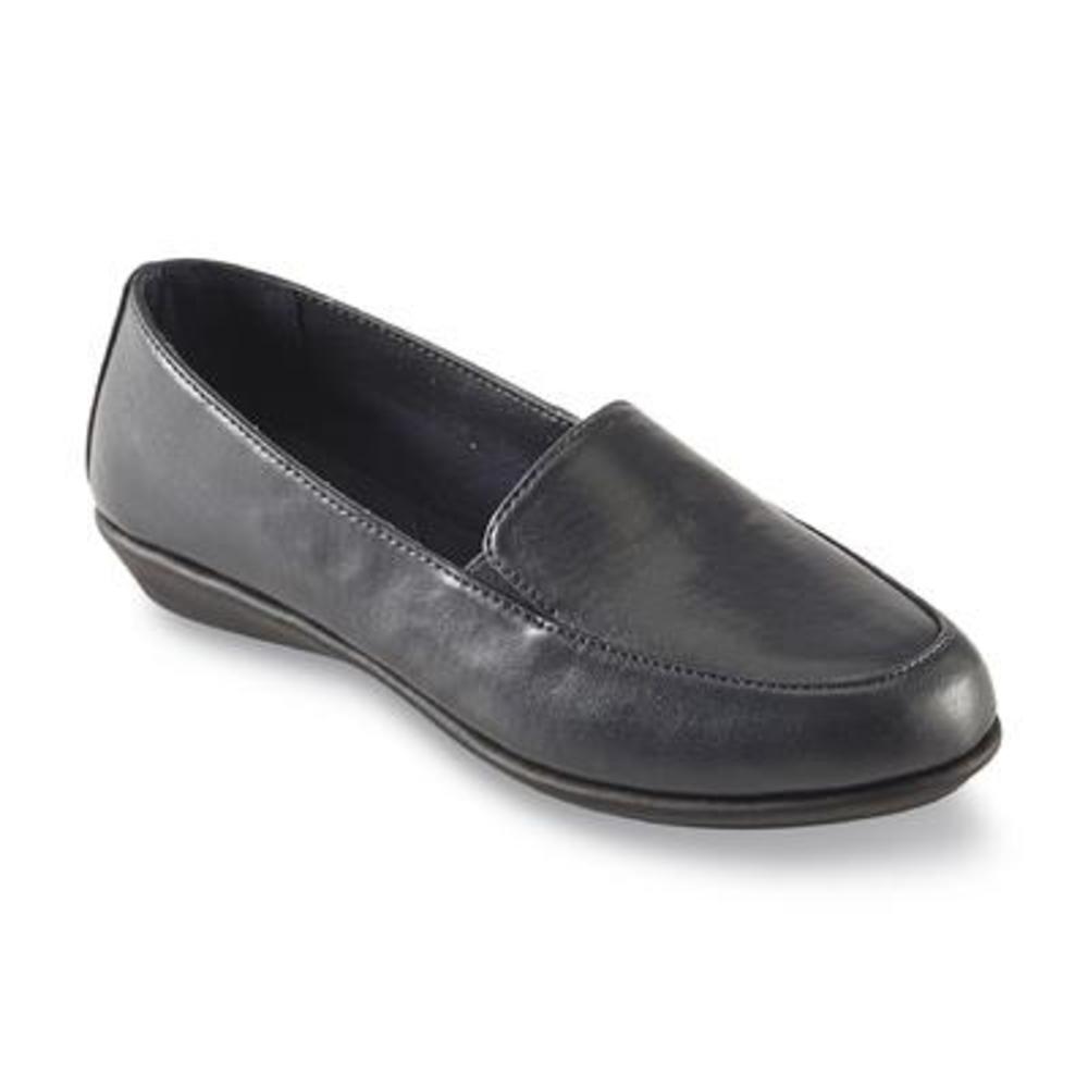 Basic Editions Women's Evelyn Navy Wide Width Loafer
