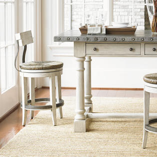 Lexington Oyster Bay 24 Swivel Bar Stool