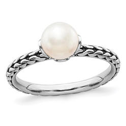 Gem And Harmony White Freshwater Cultured Pearl Ring in Sterling Silver