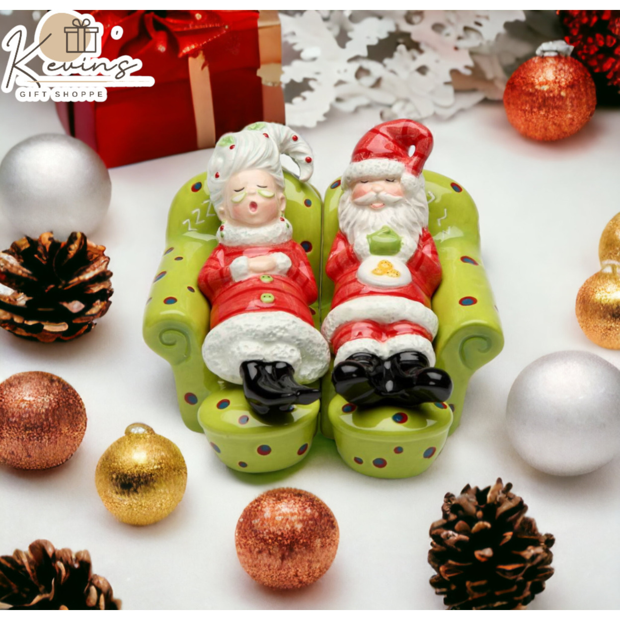 kevinsgiftshoppe Ceramic Christmas Decor Santa and Mrs. Claus Taking a Nap Salt and Pepper Shakers, Home Décor, Gift for Her, Gift for Mom,