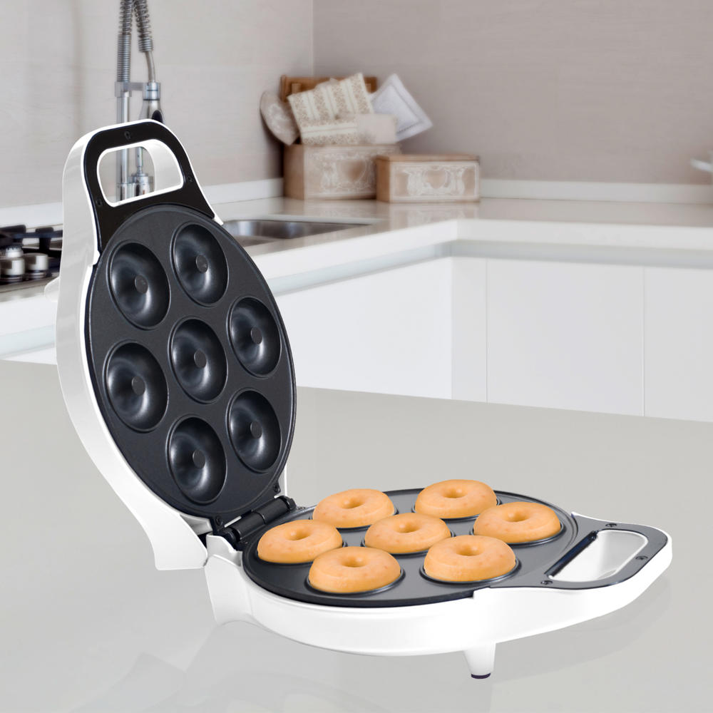 Classic Cuisine Electric Mini Donut Maker 7 Two-Inch Donuts Non Stick No Oil or Frying Makes Donuts in 3 - 5 Minutes