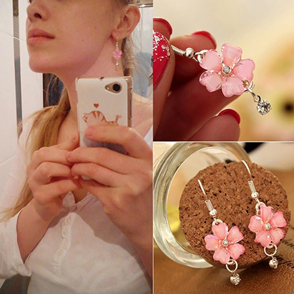 Generic Hook Earrings Elegant Piercing Women Flower Petals Rhinestone Ear Dangle for Wedding