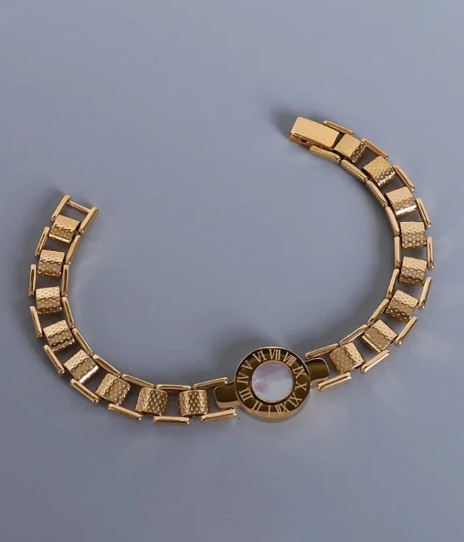 Kim Thomas Titanium Steel Gold-plated Women Trendy Roman Numeral Shell Bracelet Jewelry for valentine Gift