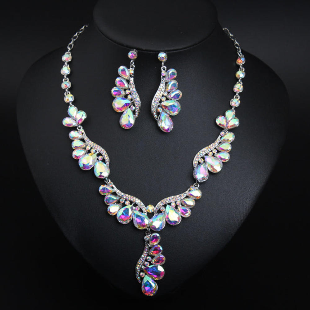 Kim Thomas European and American light luxury water drop gemstone short necklace earrings set clavicle dress banquet