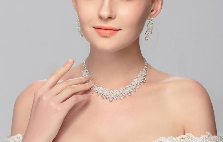 Kim Thomas American new bridal jewelry exaggerated crystal light luxury necklace and earrings set niche design