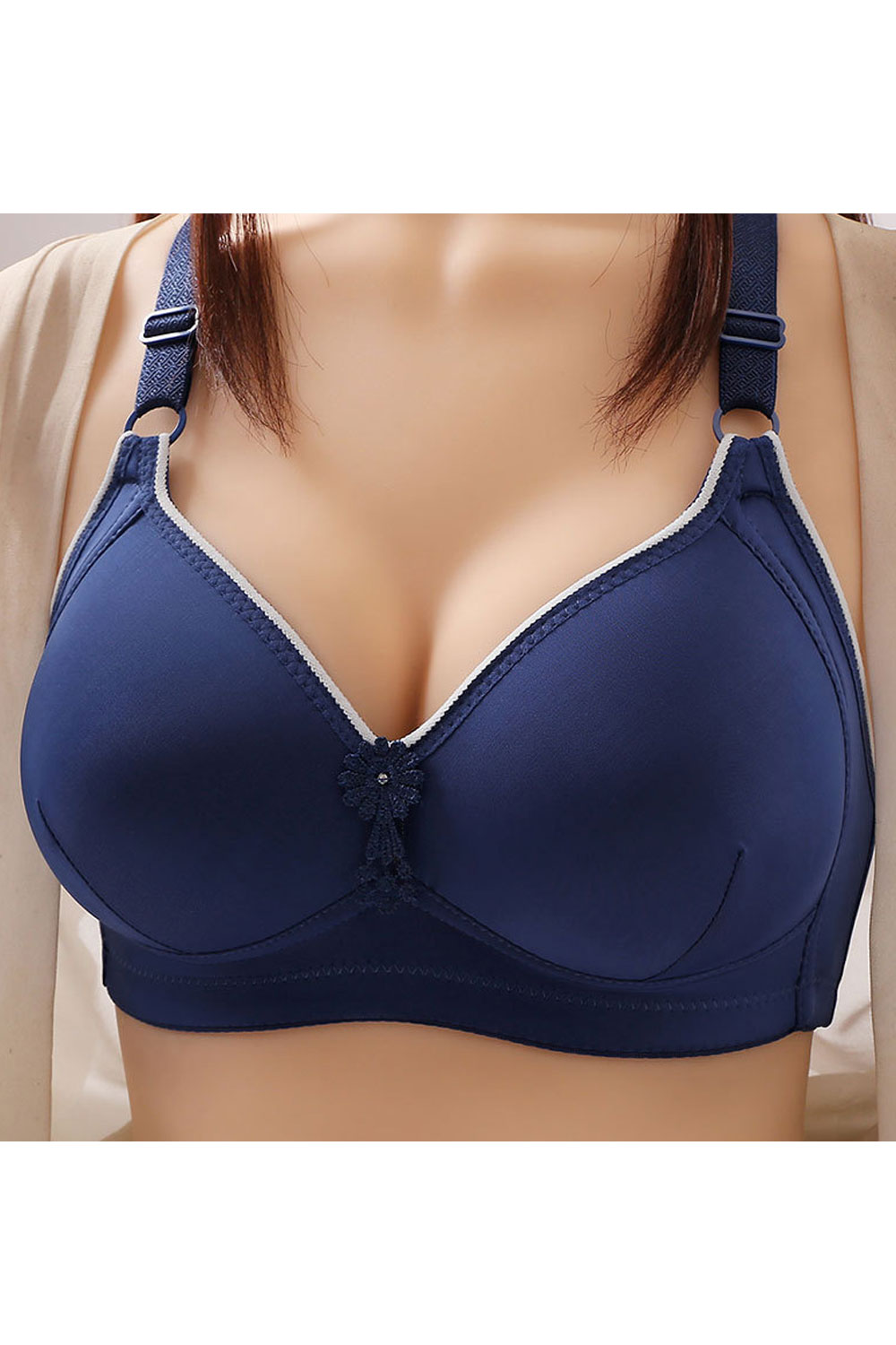 Sports High Impact Bra Women - House Clothes Women Padded Bras Small Breast  Front Fastening Sleep Bra Invisable Bandeau Bra Womens Yoga Clothing  Bralettes for Women Plus Size Beige : : Fashion