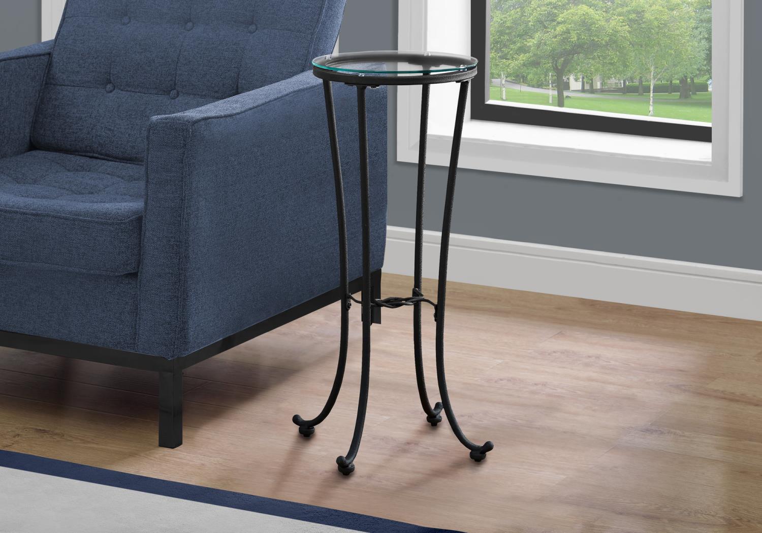 Monarch Contemporary Metal Accent Table With Black And Clear Finish I 3332