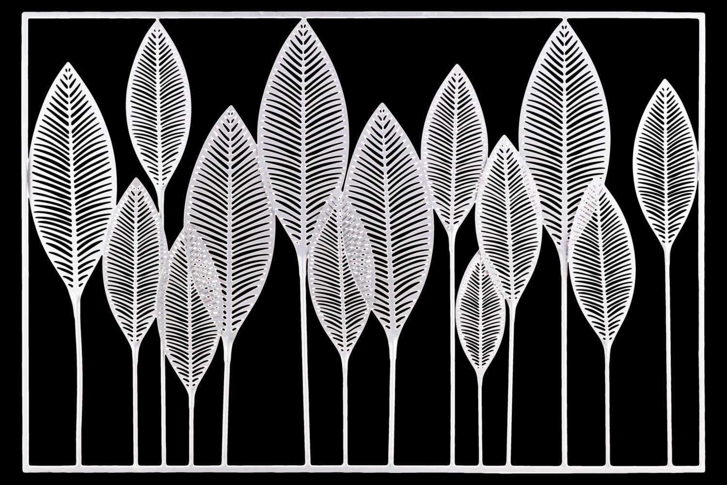 Urban Trends Collection Urban Trends Metal Wall Art With White Finish 36189