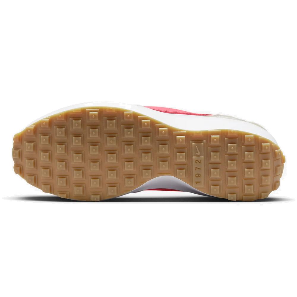 Nike Women's Waffle Debut Retro Shoe