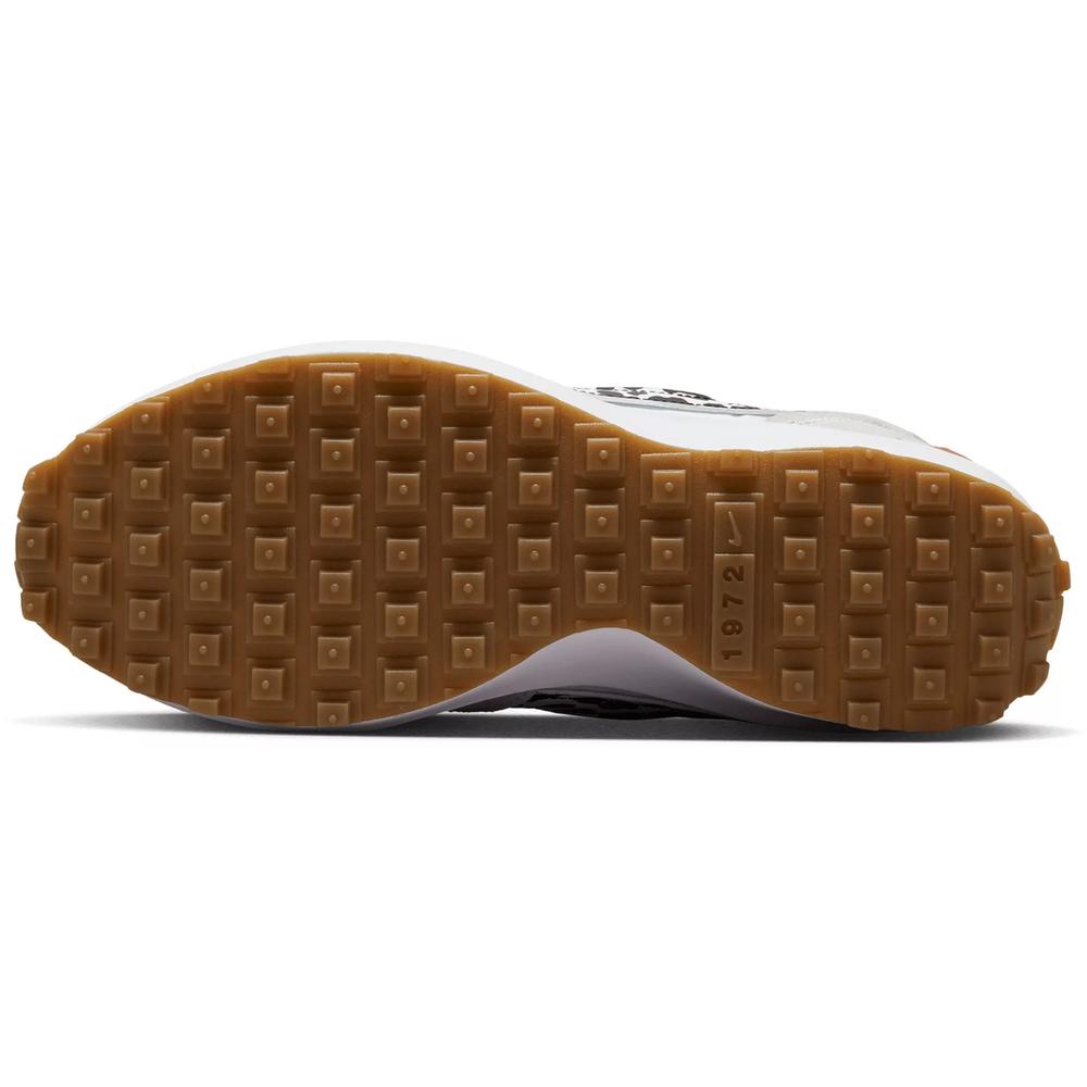 Nike Women's Waffle Debut Retro Shoe, Limited Leopard Edition