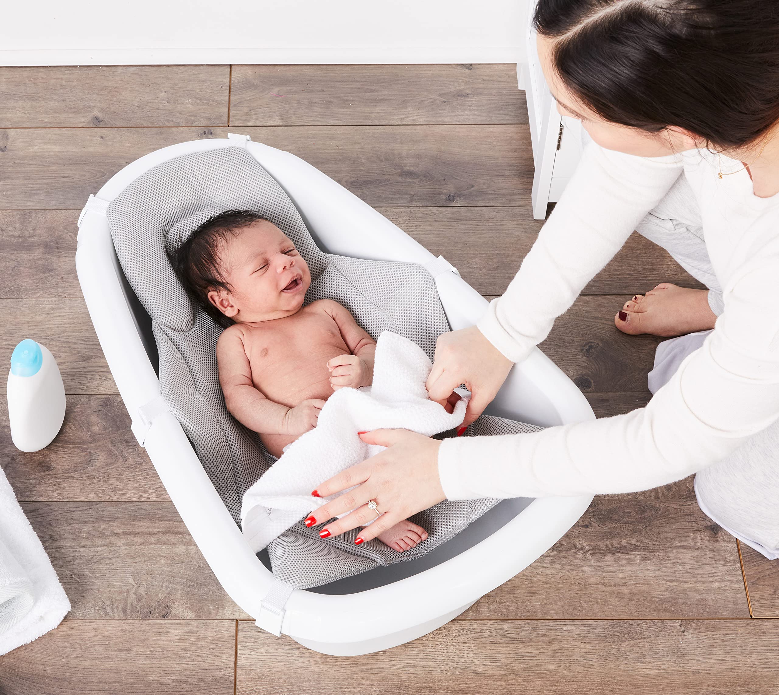 Regalo Baby Basics 3-In-1 Grow With Me Bath Tub, Adjustable As Your Baby Grows, Includes Foam Padded Air Mesh Sling, Drying Hook