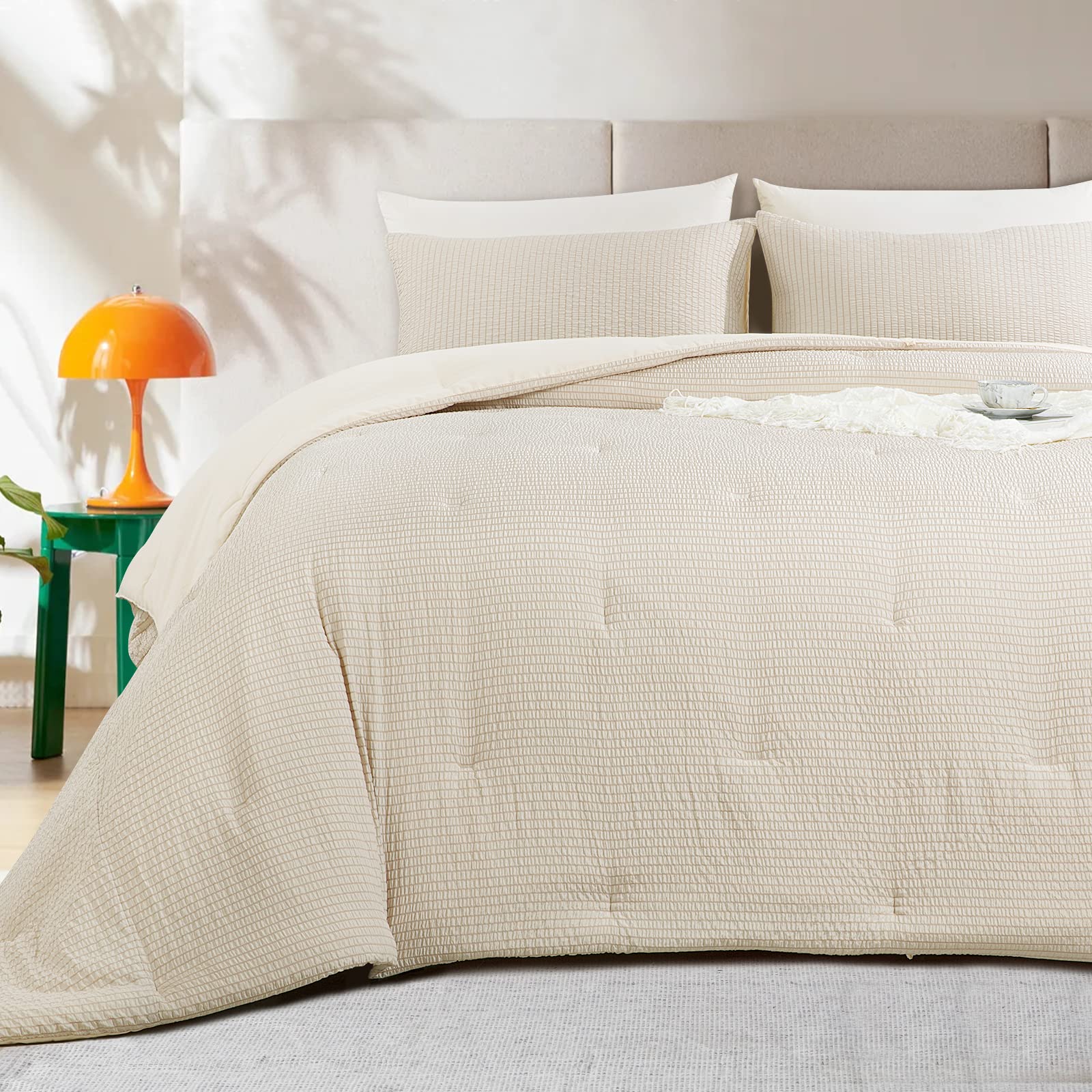 HOMBYS 3 Piece Seersucker Oversized King Comforter Set 120x120, Breathable Beige Soft Comforter Set, Lightweight Down Alternativ