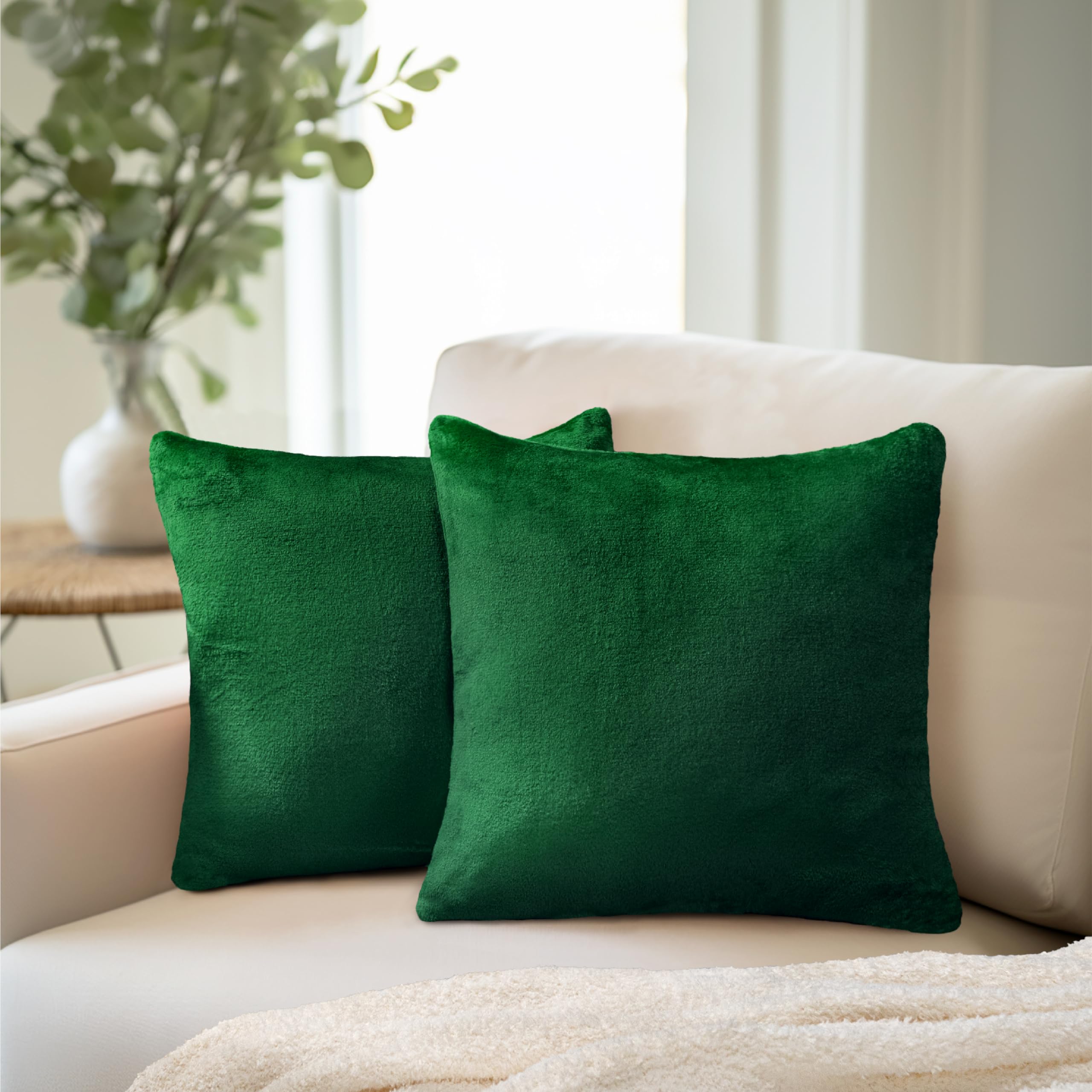 Pavilia PAVILIA Emerald Green Throw Pillow Covers 18x18 Set of