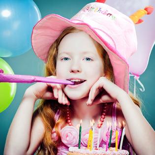 Novelty Place Plush Happy Birthday Cake Hat (2Pcs Blue & Pink) - Unisex Adult Size Fancy Dress Novelty Place Plush Happy Birthday Cake Hat (2Pcs Blue & Pink) - Unisex Adult Size Fancy Dress